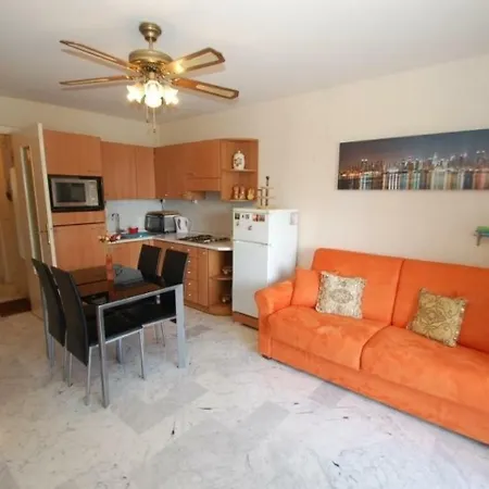 Appartamento Spacieux 2p Avec Terrasse Parking 1 Mentone